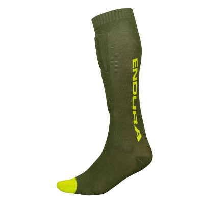 ENDURA STRACK SHIN GUARD SOCKS VERDE